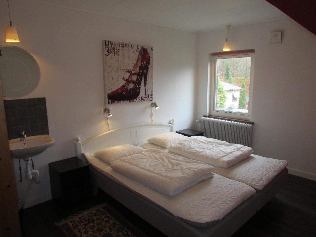 Hallandsasen Hostel Hjarnarp Номер фото