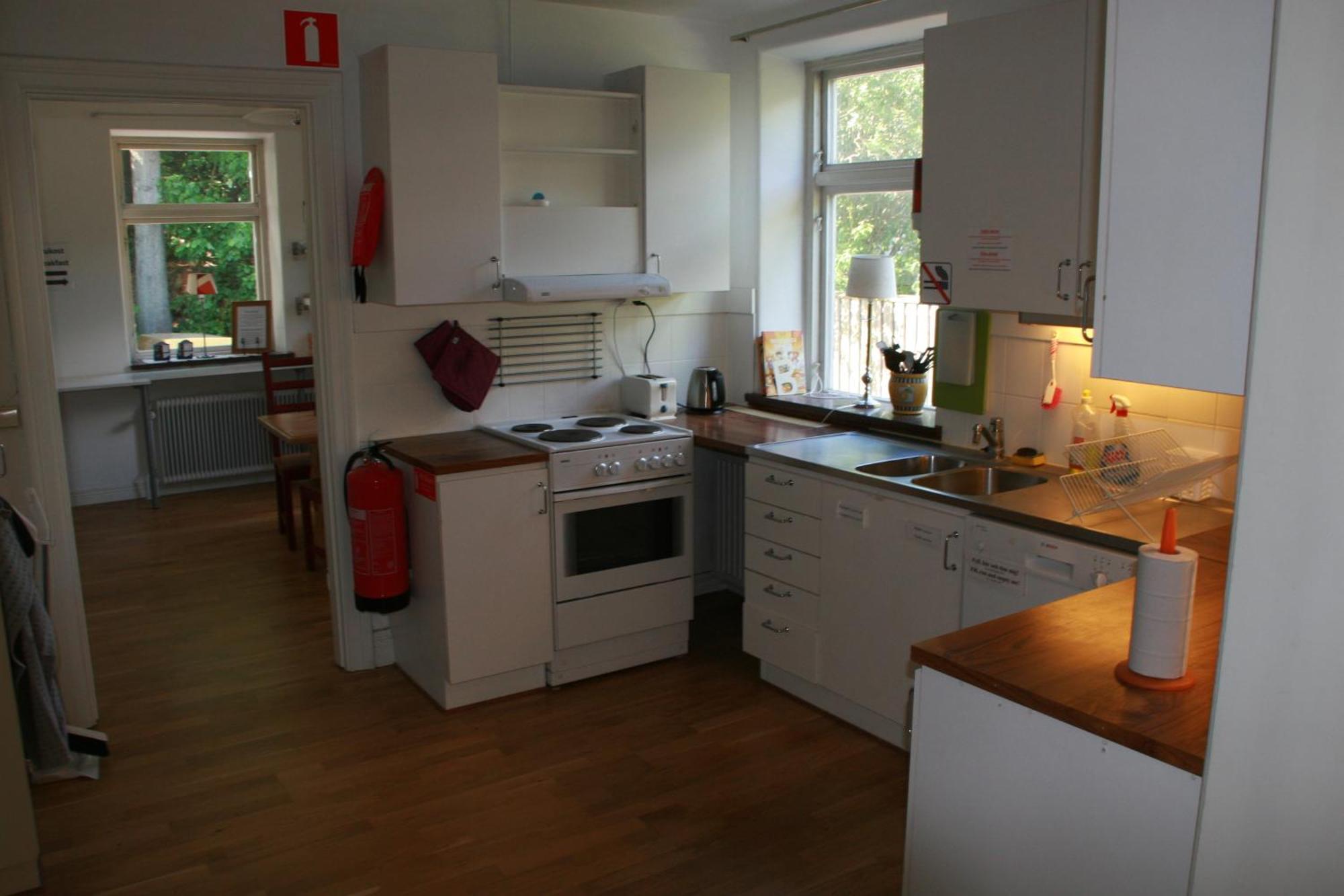 Hallandsasen Hostel Hjarnarp Экстерьер фото