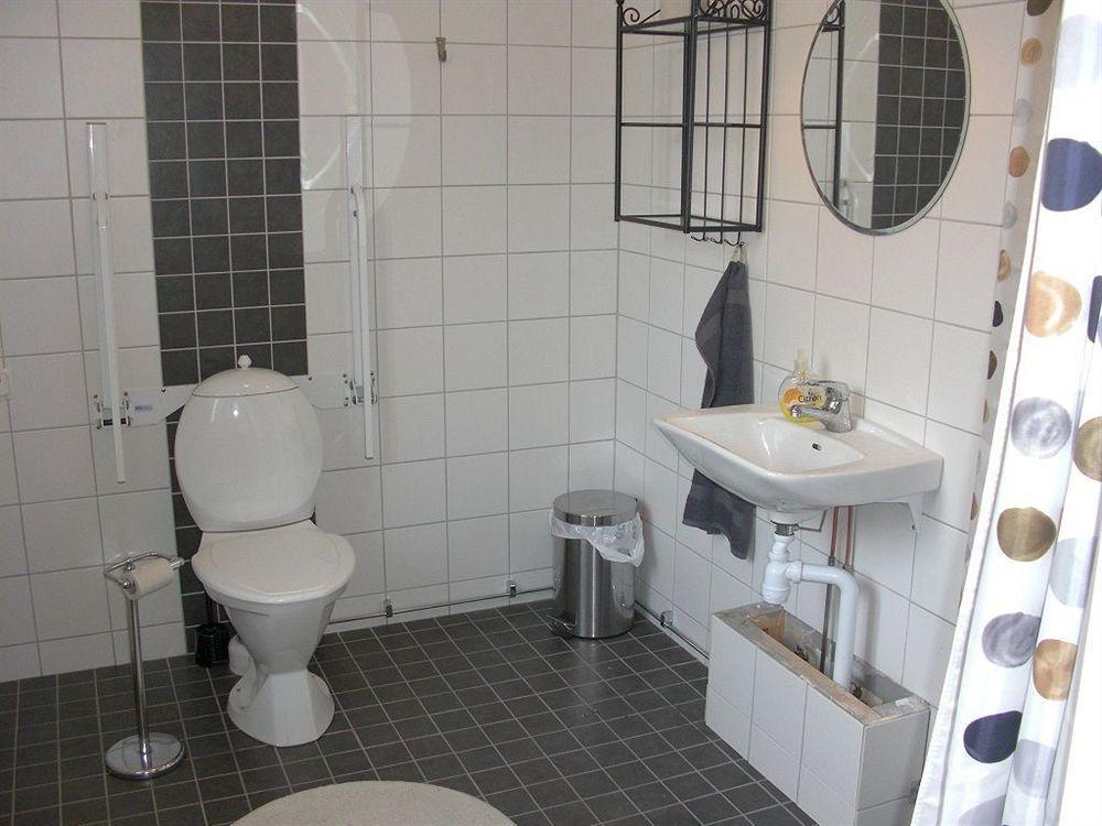 Hallandsasen Hostel Hjarnarp Экстерьер фото